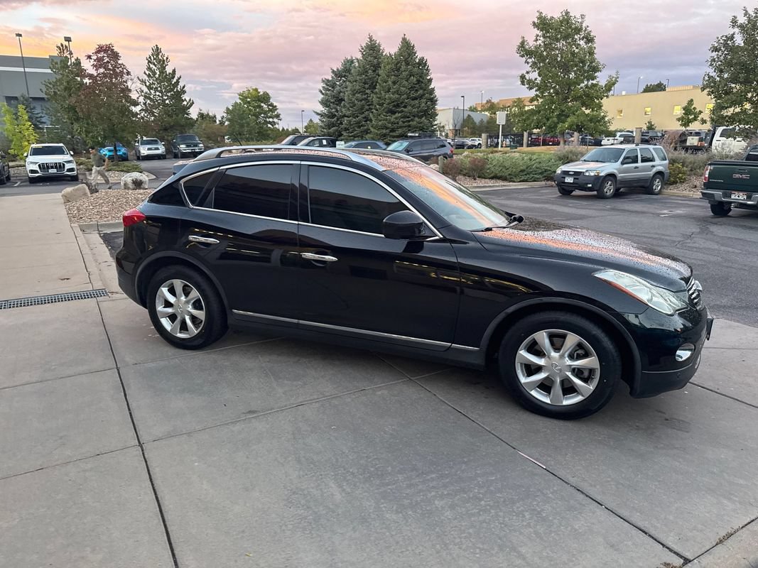 Used 2010 INFINITI EX35 Journey AWD/4WD image 6