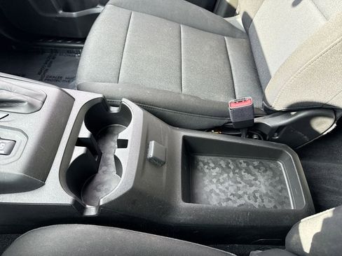 Used 2023 Chevrolet Colorado W/T image 21