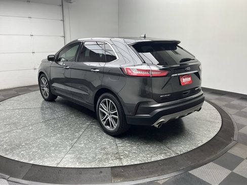 Certified 2019 Ford Edge Titanium w/ Equipment Group 301A FWD image 2