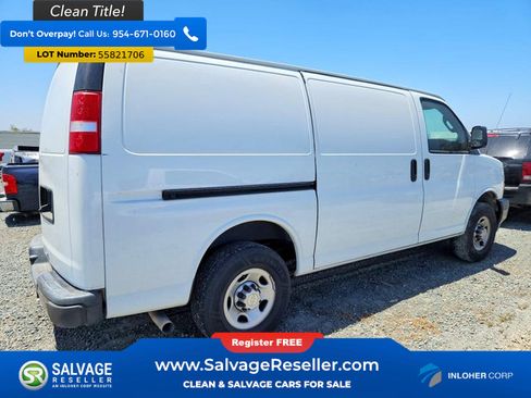 Used 2021 Chevrolet Express 2500 w/ Communications Package RWD image 4