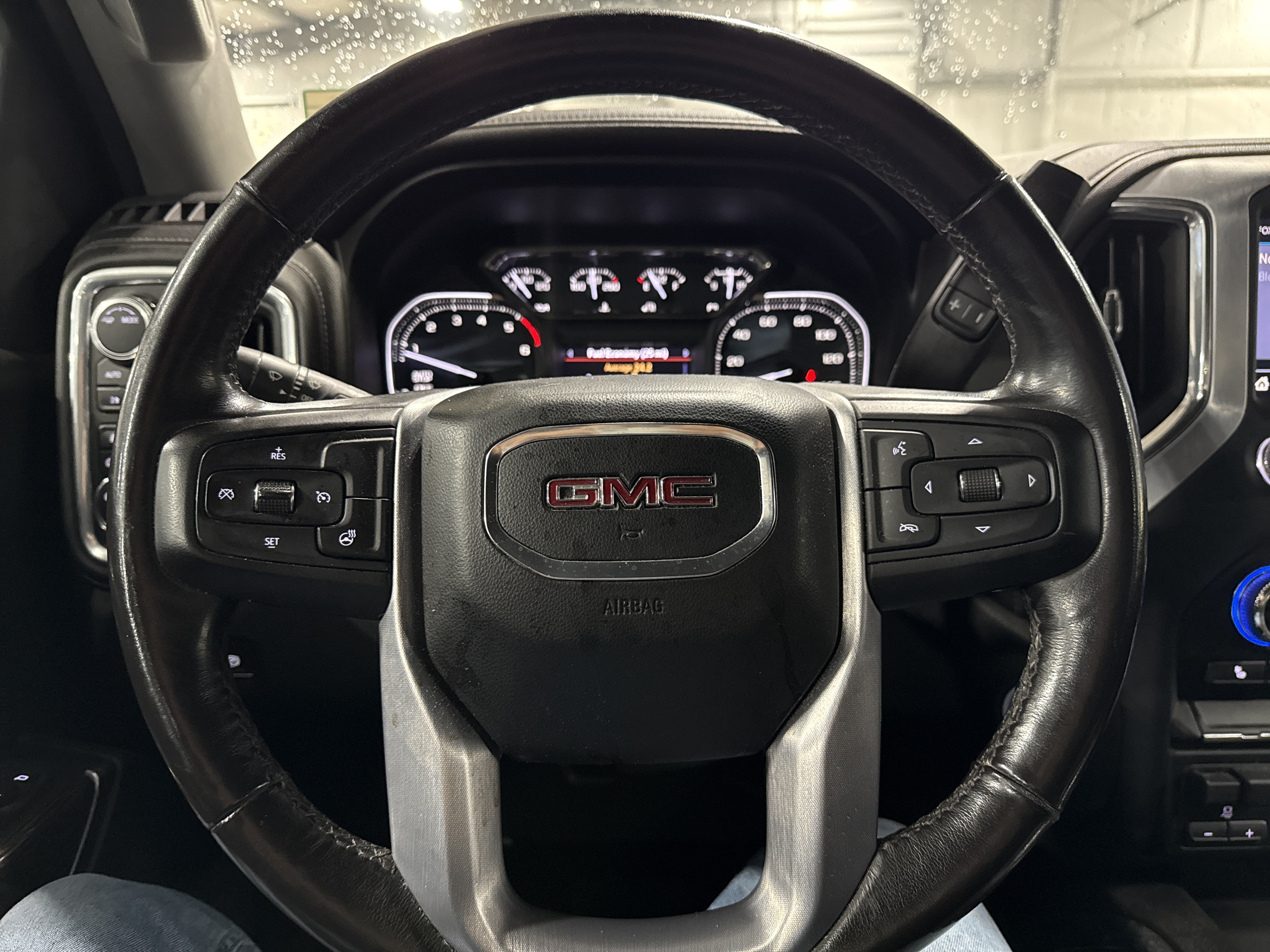 Used 2021 GMC Sierra 1500 Elevation w/ X31 Off-Road Package AWD/4WD image 10