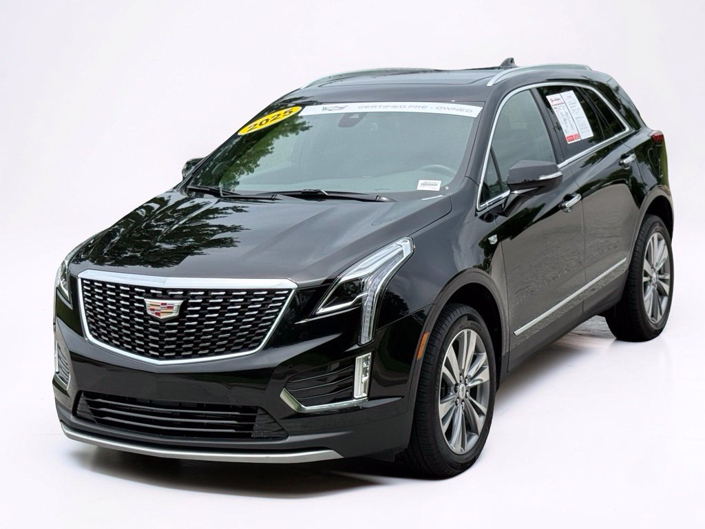 Used 2025 Cadillac XT5 Premium Luxury w/ LPO, Floor Liner Package AWD/4WD image 10