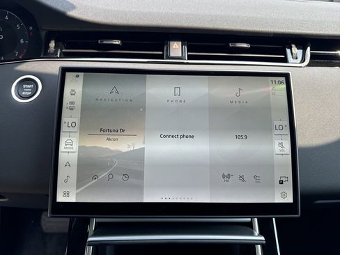 New 2025 Land Rover Range Rover Evoque S image 21