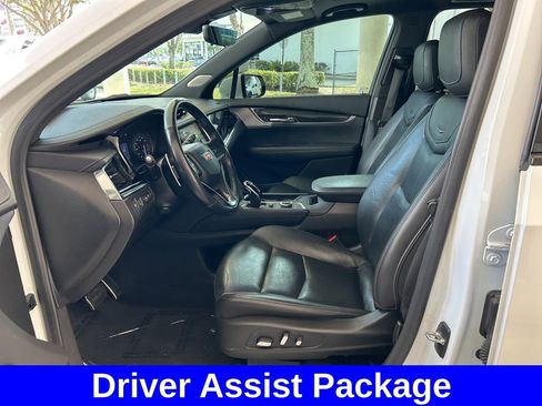 Used 2021 Cadillac XT6 Sport image 10