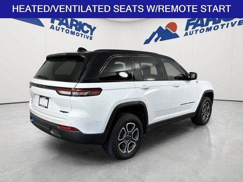 Used 2024 Jeep Grand Cherokee Trailhawk AWD/4WD image 5