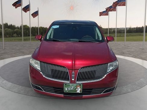 Used 2015 Lincoln MKT AWD w/ Equipment Group 201A image 2