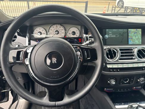 Used 2013 Rolls-Royce Ghost RWD image 11