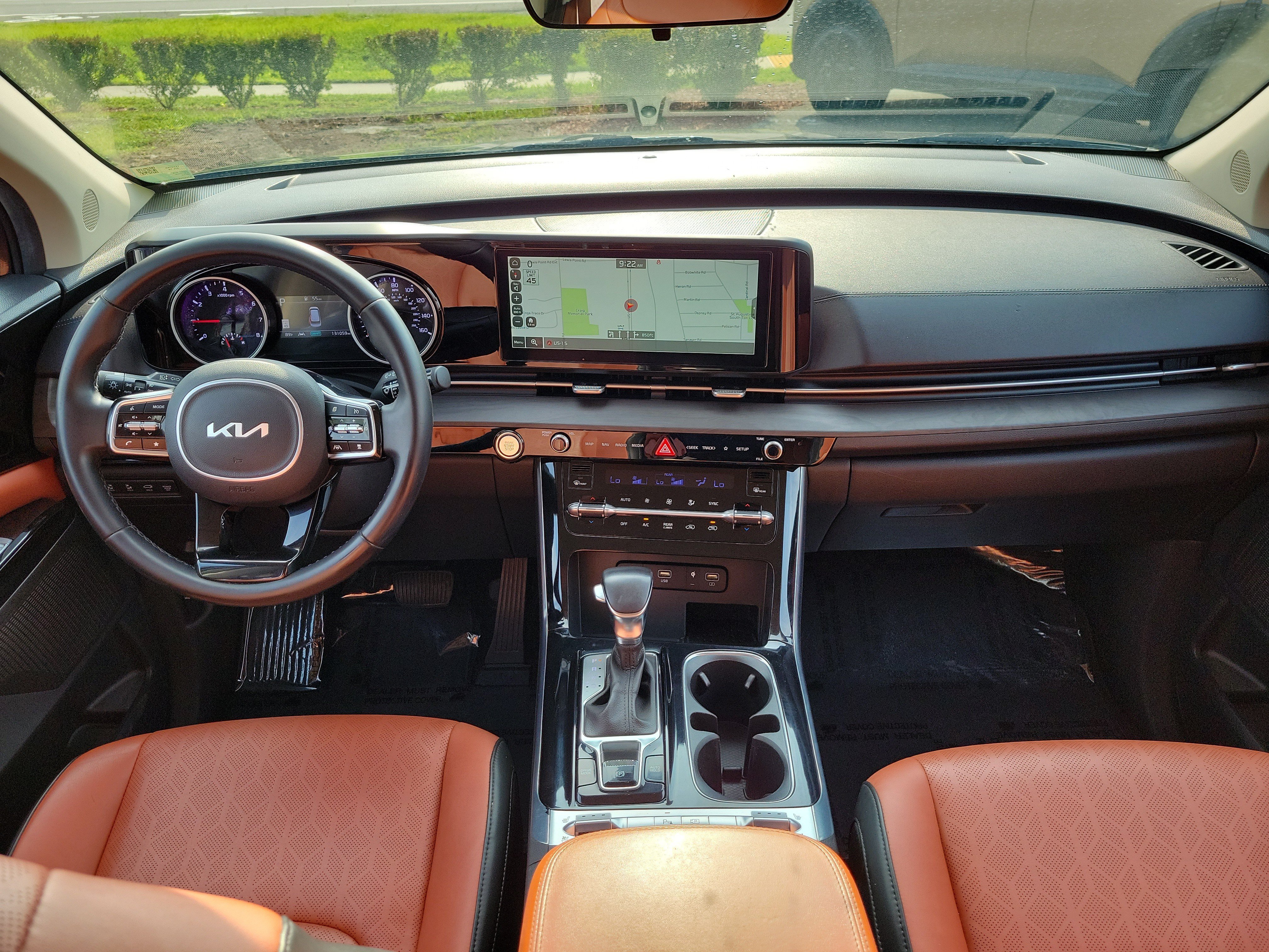 Used 2022 Kia Carnival SX FWD image 18