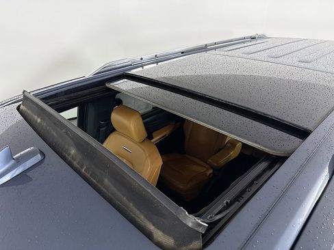 Used 2023 Ford Expedition Max Platinum image 22