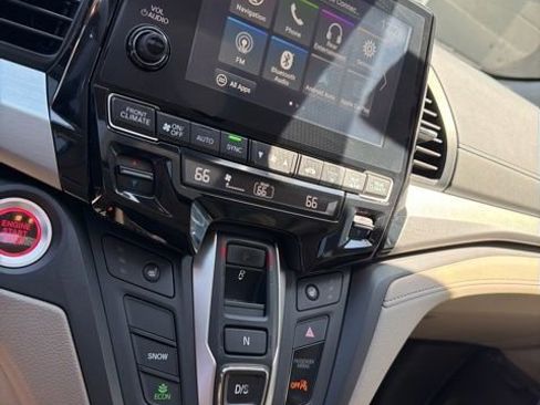 Used 2018 Honda Odyssey EX-L image 12