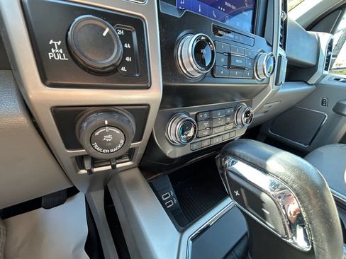 Used 2020 Ford F150 Lariat w/ Equipment Group 502A Luxury AWD/4WD image 23
