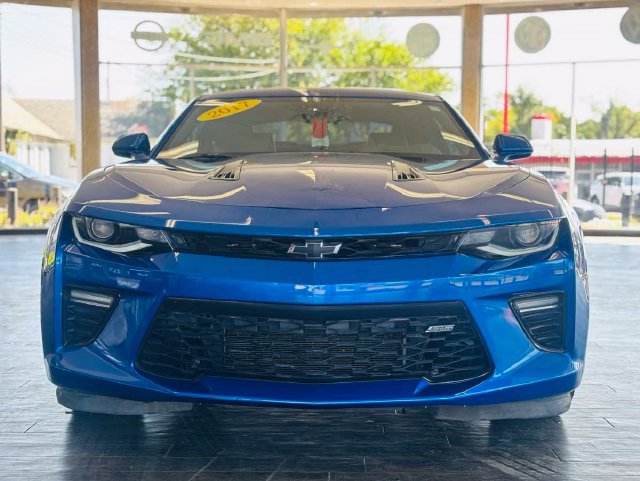 Used 2017 Chevrolet Camaro SS RWD image 20