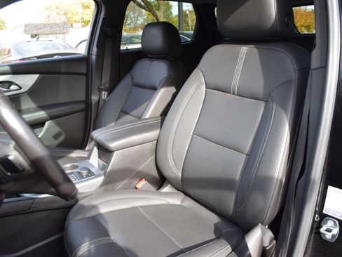 Used 2022 Chevrolet Blazer LT image 13