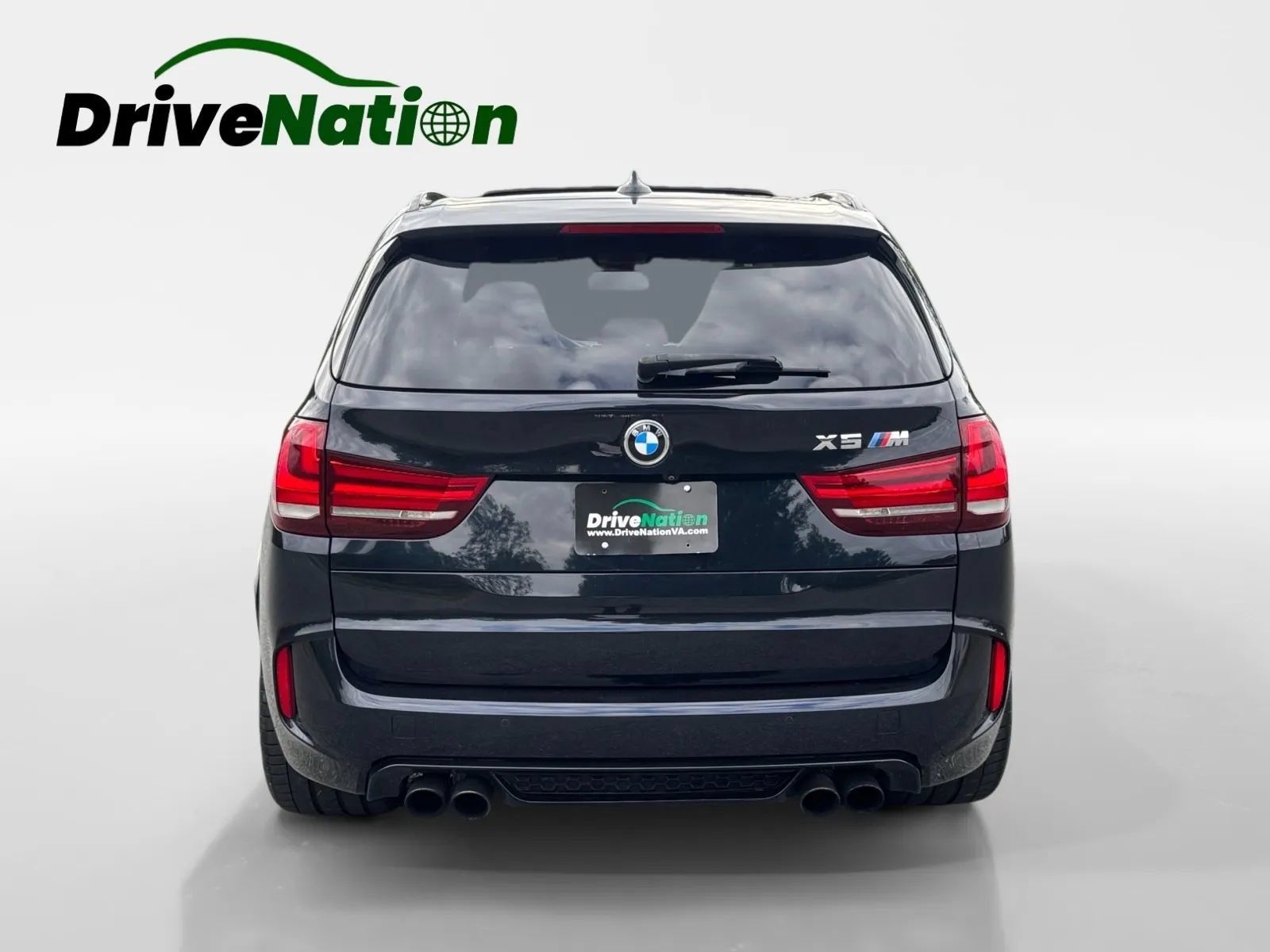 Used 2016 BMW X5 M w/ Executive Package AWD/4WD image 6