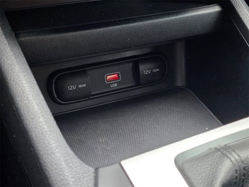 Used 2022 Kia Forte LXS image 20