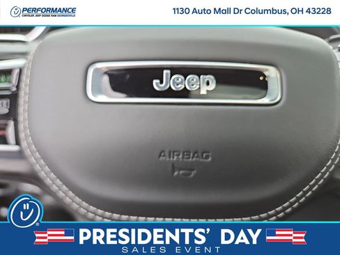 New 2025 Jeep Grand Cherokee Overland w/ Adv Protech Group III image 21