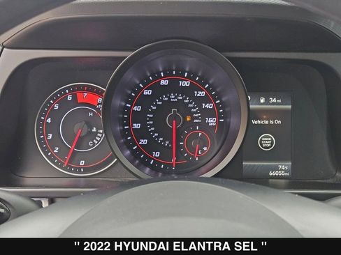 Used 2022 Hyundai Elantra SEL w/ Cargo Package image 13