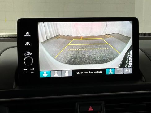 Certified 2025 Honda Pilot EX-L image 16