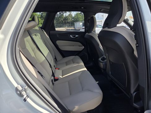 Used 2026 Volvo XC60 B5 Plus w/ Protection Package Premier AWD/4WD image 16