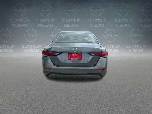 Certified 2025 Nissan Sentra S FWD image 15