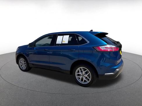 Used 2024 Ford Edge SEL AWD/4WD image 10