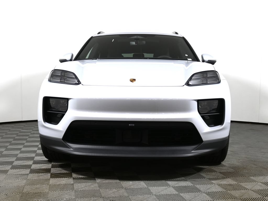 Used 2026 Porsche Macan 4 Electric AWD/4WD image 10