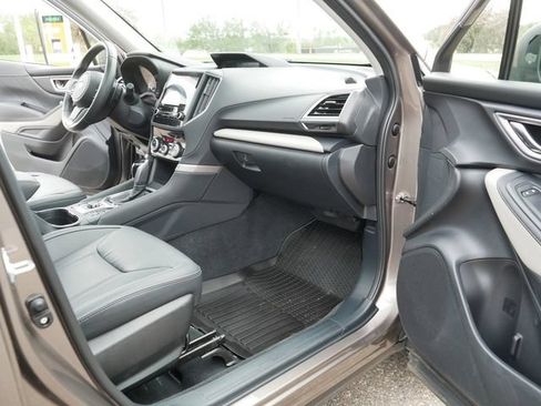 Used 2023 Subaru Forester Limited AWD/4WD image 19