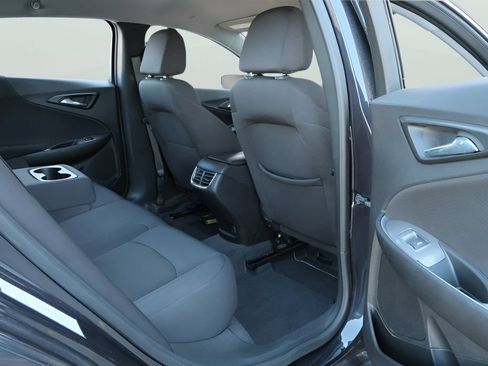 Used 2023 Chevrolet Malibu LT FWD image 25