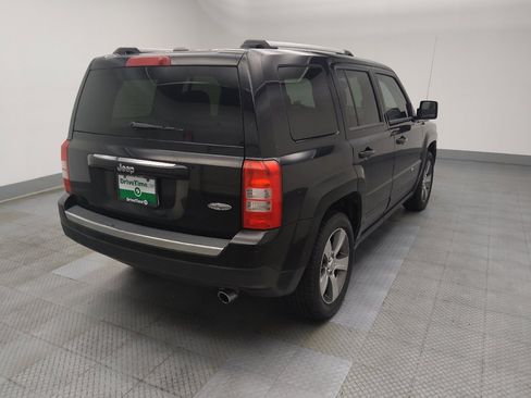 Used 2017 Jeep Patriot High Altitude FWD image 9