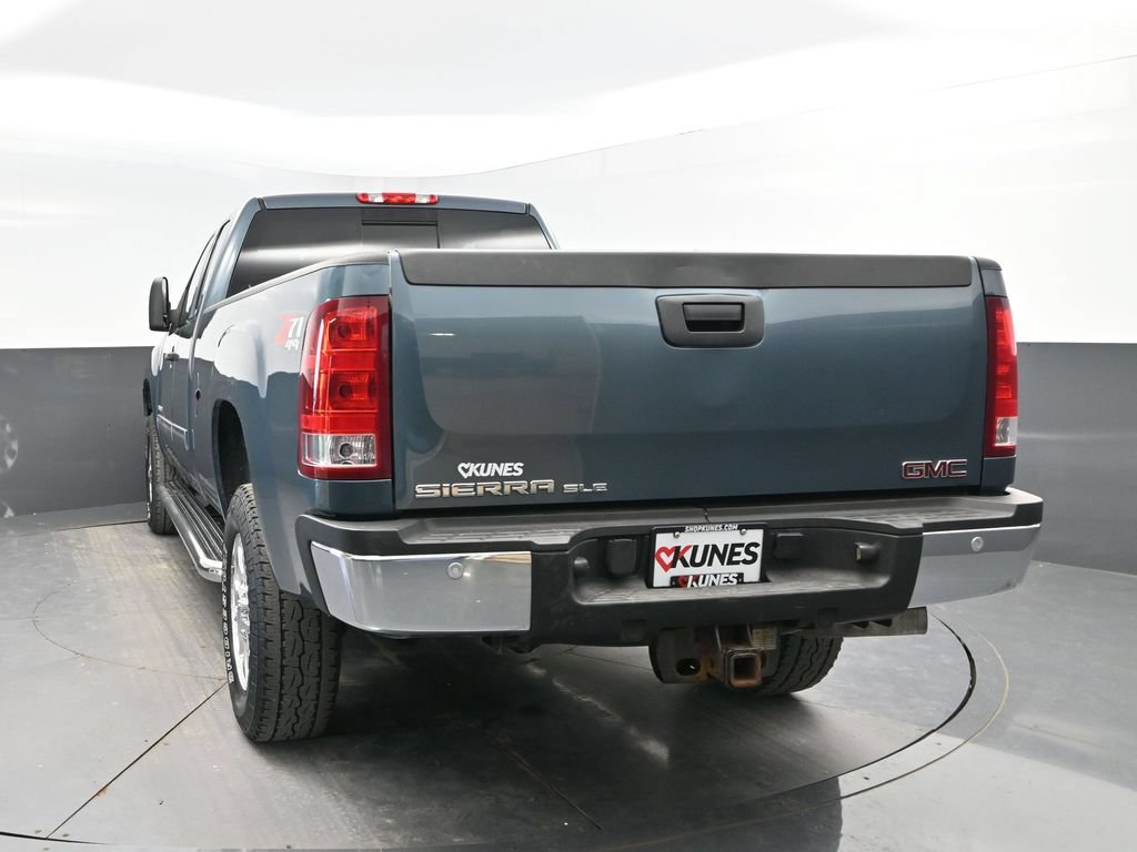 Used 2011 GMC Sierra 2500 SLE w/ Convenience Package AWD/4WD image 7