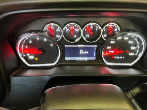 Used 2023 Chevrolet Silverado 3500 LT AWD/4WD image 14