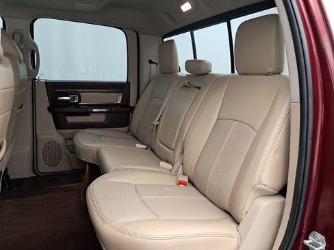 Used 2018 RAM 1500 Laramie w/ Convenience Group image 21