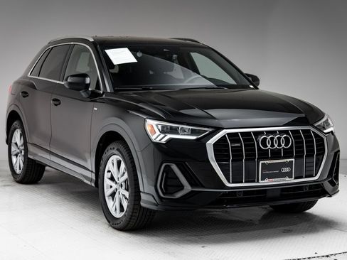 Used 2022 Audi Q3 2.0T Premium Plus AWD/4WD image 28