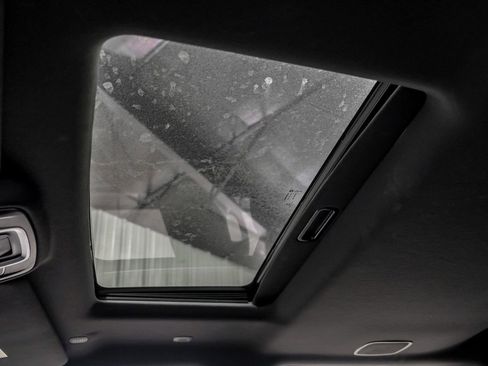 Used 2023 RAM 2500 Limited w/ Night Edition image 23