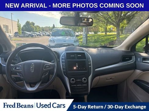 Used 2018 Lincoln MKC Premiere AWD/4WD image 13