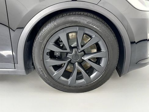 Used 2023 Tesla Model X AWD/4WD image 31