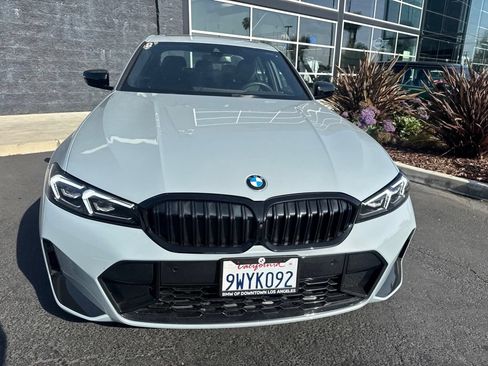 Used 2026 BMW 330i Sedan w/ M Sport Package RWD image 10