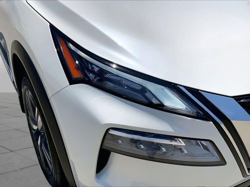 Used 2021 Nissan Rogue SL w/ Premium Package FWD image 26