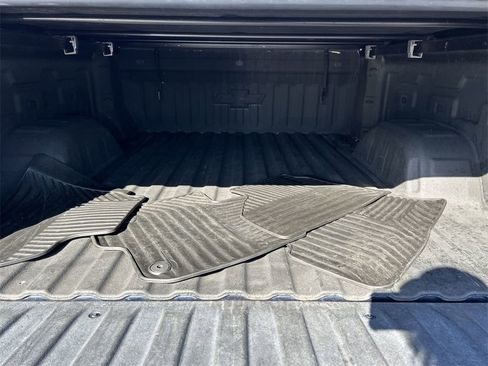 Used 2019 Chevrolet Silverado 1500 Custom Trail Boss w/ Custom Convenience Package image 16