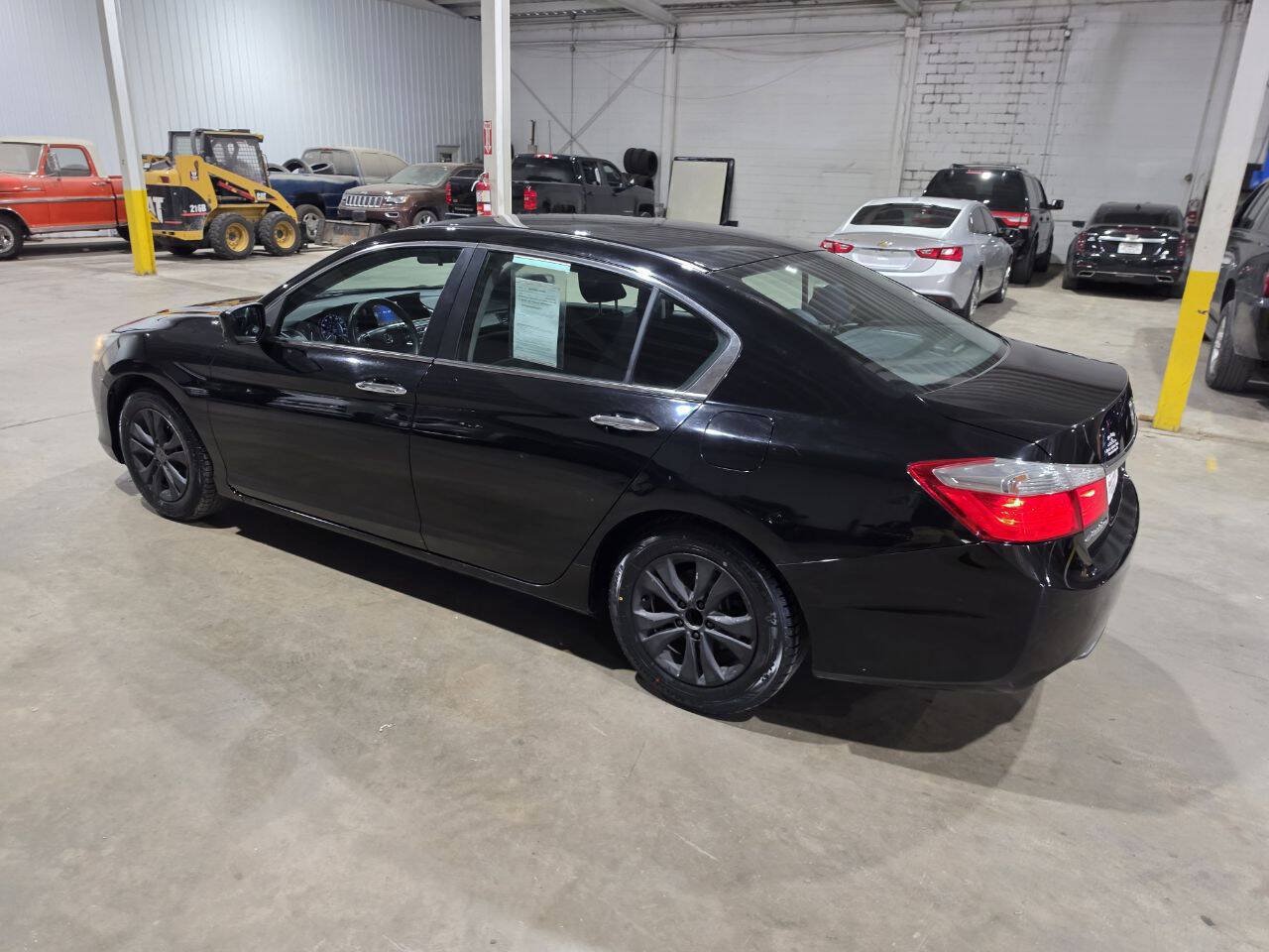 Used 2015 Honda Accord LX image 7