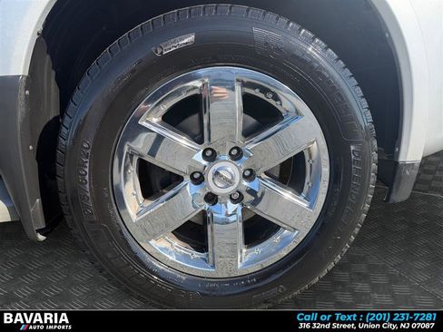 Used 2012 Nissan Armada Platinum image 9