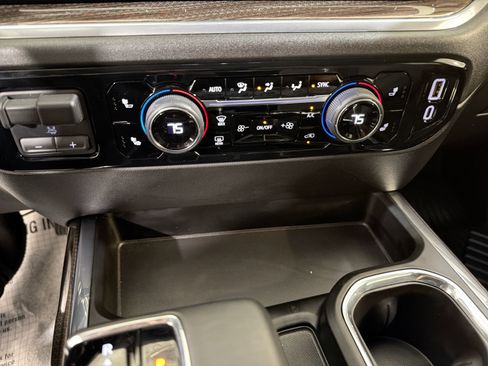 Used 2025 Chevrolet Silverado 1500 RST image 20