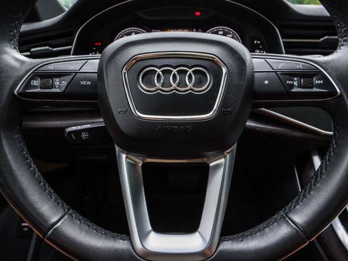 Used 2021 Audi Q7 2.0T Premium w/ Convenience Package AWD/4WD image 13