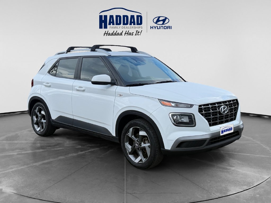 Used 2024 Hyundai Venue SEL FWD image 7