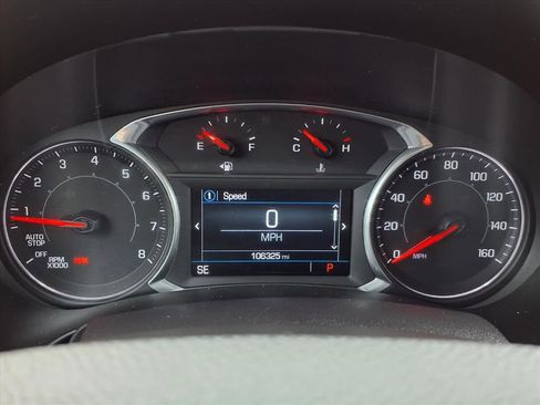 Used 2018 GMC Terrain SLT w/ Preferred Package image 17