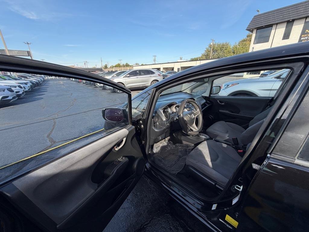 Used 2011 Honda Fit image 20