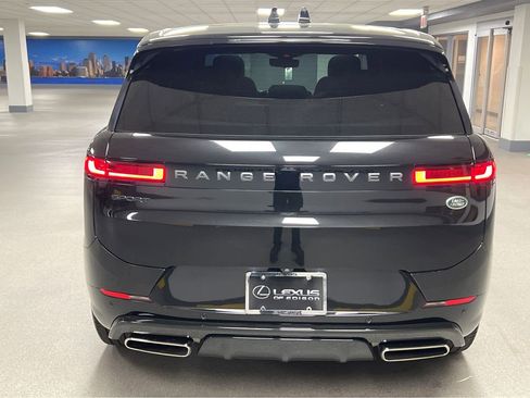 Used 2023 Land Rover Range Rover Sport SE Dynamic image 6