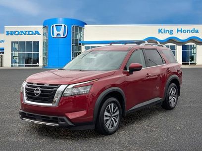 Used 2024 Nissan Pathfinder SL
