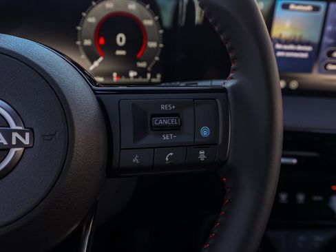 New 2026 Nissan Kicks SR image 27