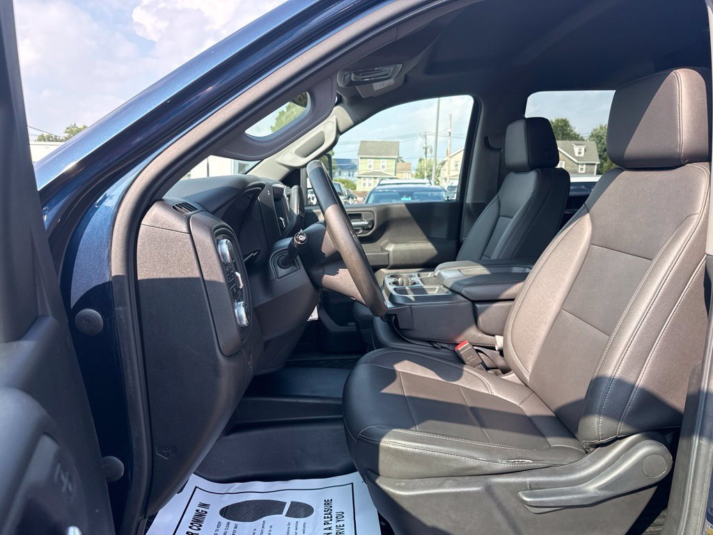 Used 2022 GMC Sierra 2500 Pro w/ Fleet Convenience Package AWD/4WD image 13